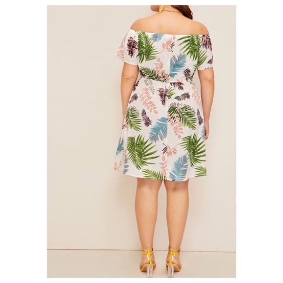 ➕Off-Shoulder Jungle Leaf Dress - Picture 4 of 6